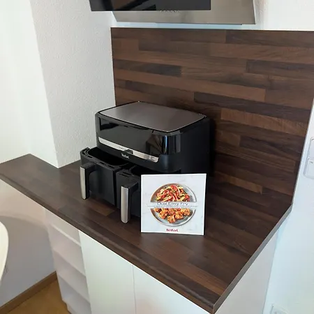 Apartment With Workspace And Kitchen Chemnitz