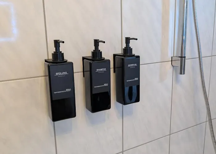 Apartment Helles Mit Arbeitsplatz Und Balkon Chemnitz