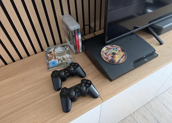 Helles Mit Arbeitsplatz Und Balkon Apartment *